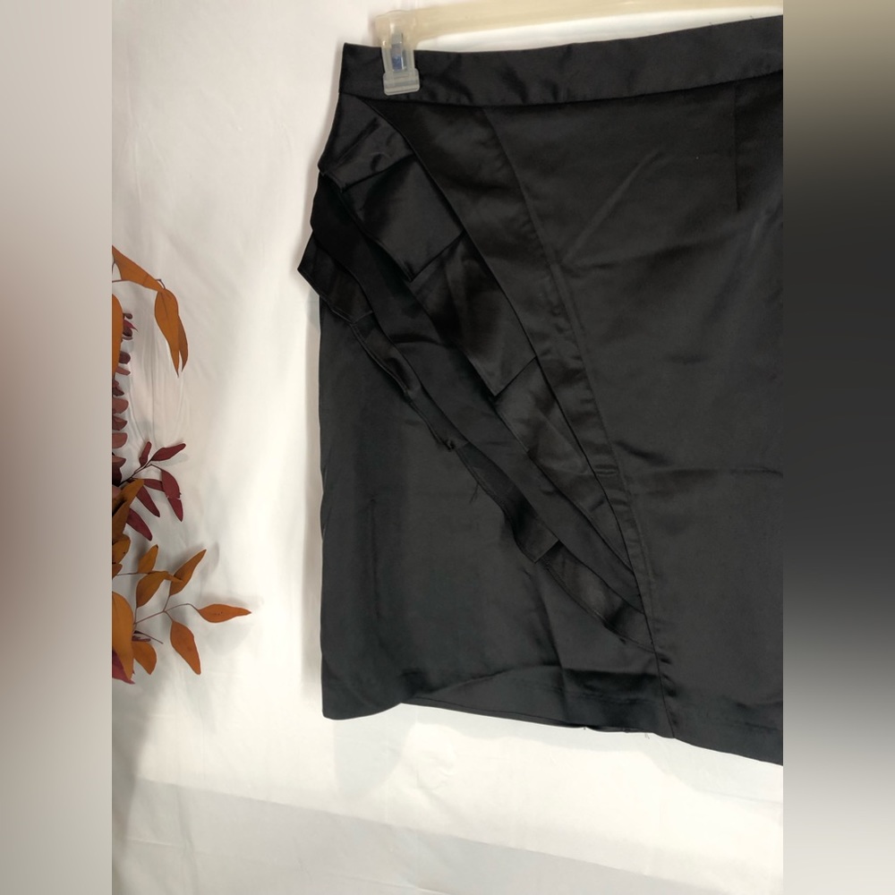 Apt 9 Women's Black SKIRT Size 8 - Picture 4 of 7